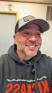 Little Johnny has it all figured out. #littlejohnny #minnesota #winona  #kickasslife #1330331