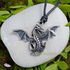 Your life is boring your lunch is cold pictures flash up you watch them, but you don't understand. Levego Sarkany Kelta Amulett Fantazsia Egzotikus Ajand