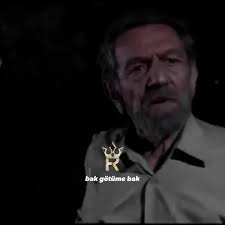 Bak Bak Diye Bağıran Adam