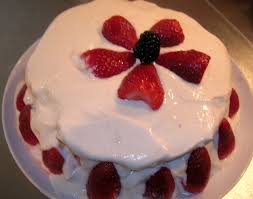 A cake that has carrots in it must be healthy, right? 18 Diabetic Birthday Cake