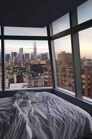 The Top 7 Hotels Where Celebrities Stay In New York City New York City Apartment Apartment View Living In New York