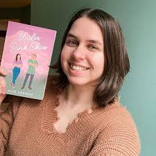 Amazon.com: Sunny Skies Ahead (Watford Sweethearts): 9781965506035:  Chrisco, Alex: Books