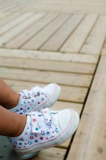 Pathways.org | When Do Babies Start Wearing Shoes?