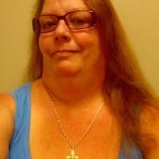 Darcy Retchless's Instagram, Twitter & Facebook