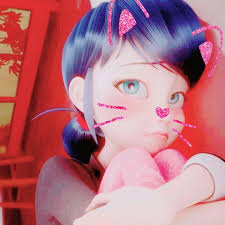 Pin By Francuska Beaute On صور الدعسوقه كيوووت Miraculous Ladybug Comic Miraculous Ladybug Memes Miraculous Ladybug