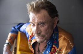 «Deux sortes d'hommes» : la fabuleuse histoire de la chanson oubliée de  Johnny