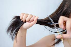 Confinement Comment Se Couper Les Cheveux Soi Meme