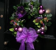 Find just the ornaments a great christmas. 19 Amazingly Gorgeous Purple Christmas Decorations To Add Sophistication In Your Home