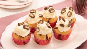 Twix Cupcakes Rezept Von Backen De Rezept Twix Cupcakes Cupcakes Backen