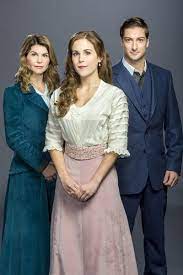 Abigail Stanton Elizabeth Thatcher Jack Thornton From When Calls The Heart Jack And Elizabeth When Call The Heart Elizabeth Thatcher Outfits
