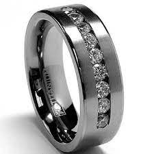 Looking for expensive men's rings for a proposal (engagement rings) or a wedding ceremony (marriage bands)? Buy Mens Wedding Bands Most Expensive With A Reserve Price Up To 66 Off
