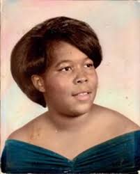 Marna Lucie Squires Obituary