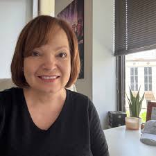 Welcome our newest **Pittsburgh Brides!** Let's congratulate all the newly  engaged couples! Brides, check out the '**Guides**' section for free tools,  tips, and insights to help you