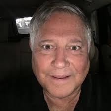 Robert Admire's Instagram, Twitter & Facebook