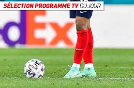 For 25 years, france has been the premier tourist destination in the world. H94pivyj3lkx5m