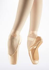 bloch amelie pointe shoe