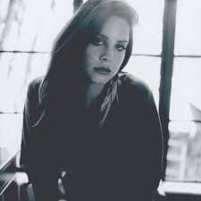 Lana del rey posted to instagram announcing details of her new album with an amazing hair transformation including wartime pin curls and natural hair texture Lana Del Rey Ultraviolence Cosmopolis