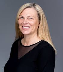 Lavonne Reinke's Instagram, Twitter & Facebook