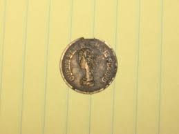 By the time the second coin comes out, most people ignore it, as they already have the first one. Queen Elizabeth The Second Head On Both Sides Id Jewelry Pendant Coin Community Forum