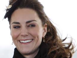 She designed catherine middleton's wedding dress for her wedding to prince william, duke of cambridge in april 2011. Spekulation Um Kates Brautkleid Sarah Burton Ist Designerin Welt