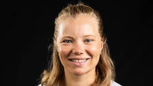 She competed in the laser radial class event at the 2012 summer olympics, where she placed 13th. Anne Marie Hopper Ombord I Maendenes Bad For At Blive Rollemodel For Unge Piger Sejlsport Dr