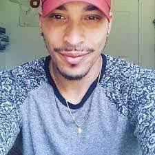 Lamont Deberry's Instagram, Twitter & Facebook