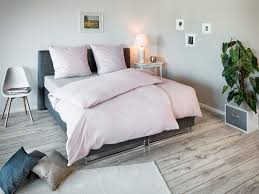 Face 2 Face Satin Bettwasche Uni Streifen Rosewater Reissverschluss Baumwolle Lidl De