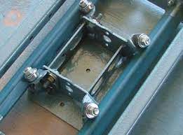 Homemade linear bearings constructed from steel tubing and repurposed roller skate wheels. Thebackshed Com Diy Cnc