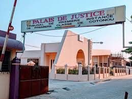 Jun 21, 2021 · this picture taken in addis ababa on june 17, 2021 shows staff members of the national electoral board explaining to people how to vote for the upcoming june 21, 2021 elections. Mzexxj Psxr9im