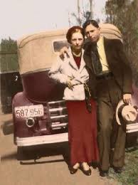 Pin By Carolyn Baynham On Real Life Mobsters Bonnie Parker Bonnie Clyde Bonnie N Clyde