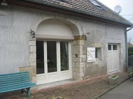 Mais quels volets choisir ? Fenetre Porte Fenetre Et Coulissant Sur Mesure Jura Pernin