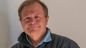 Cops search for missing plastic surgeon