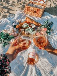 10 cosas para llevar a un picnic aesthetic — babemagazinemx