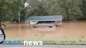 Michigan gov gretchen whitmer declared a state of emergency.a number of roads around the detroit metropolitan area closed due to flooding on saturday, according to local news reports. Bukit Timah Road Nearly Impassable Due To Flash Flood Youtube