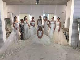 Brautkleider └ hochzeit & besondere anlässe └ spezielle anlässe └ kleidung & accessoires alle kategorien antiquitäten. Radio Lippe Radio Lippe Live Aus Dem Brautmodengeschaft Facebook