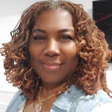 Sonja Bell's Instagram, Twitter & Facebook