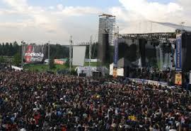 It is organized by the spanish festival committee fiestalonia. Festivals Holidays And Major Events In Colombia
