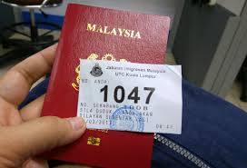 Senang Je Renew Passport Di Utc Mama Kembar Tiga