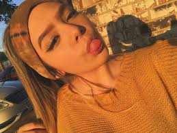 Estrella Maria (@estrellaa_xo)