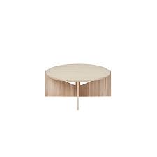 Cette grande table basse bois et métal rectangulaire conceptualisée par la maison d'artisanat couleurs des alpes est robuste et affiche son caractère avec ses lignes fines contrastant à son. Grande Table Basse Chene Arne Concept