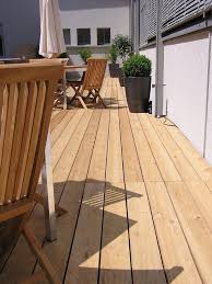 Sibirische Larche Terassenboden Garten Terrasse Haus