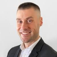 Jonathan Czerwinski's Instagram, Twitter & Facebook