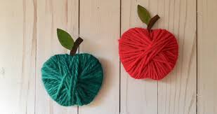 Use cotton wool balls or scrunched up balls of paper to blow. Yarn Apples Arts And Crafts Educatall