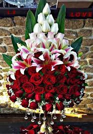 30 Beautiful Modern Flower Arrangements Design Ideas Creative Flower Arrangements Funeral Flower Arrangements Large Flower Arrangements