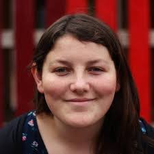 Rosie Clements's Instagram, Twitter & Facebook