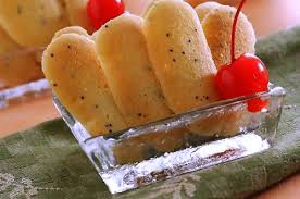 Kocok margarin dan gula pasir halus selama 12 menit sampai lembut. Resep Lidah Kucing Renyah Khas Hari Raya Spesialresep Com
