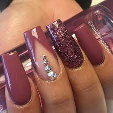 There are some women who despise acrylics or are just allergic to the. Fall Nails Burgundy Nails Burgundy Glitter Nails Nails With Rhinestones Acrylic Nails Long Square Long Square Nails Burgundy Nails Burgundy Acrylic Nails