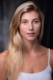 Ella Parsons's Instagram, Twitter & Facebook