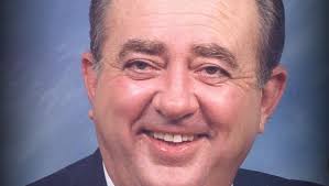 Northport recognizes community leaders, including Citizen of the Year Earl  Mitchell