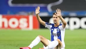 Born in santa maria da feira, aveiro district. Fabio Vieira A Nova Estrela Do Fc Porto Futebol Correio Da Manha